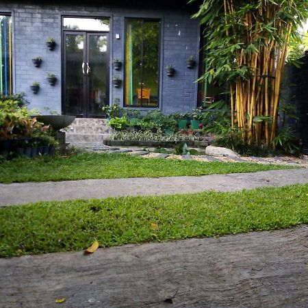 Mango Roots Apartment Gampaha Bagian luar foto