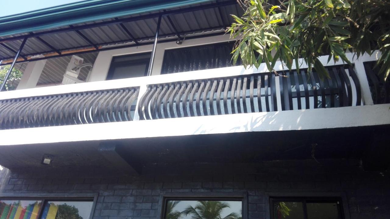 Mango Roots Apartment Gampaha Bagian luar foto