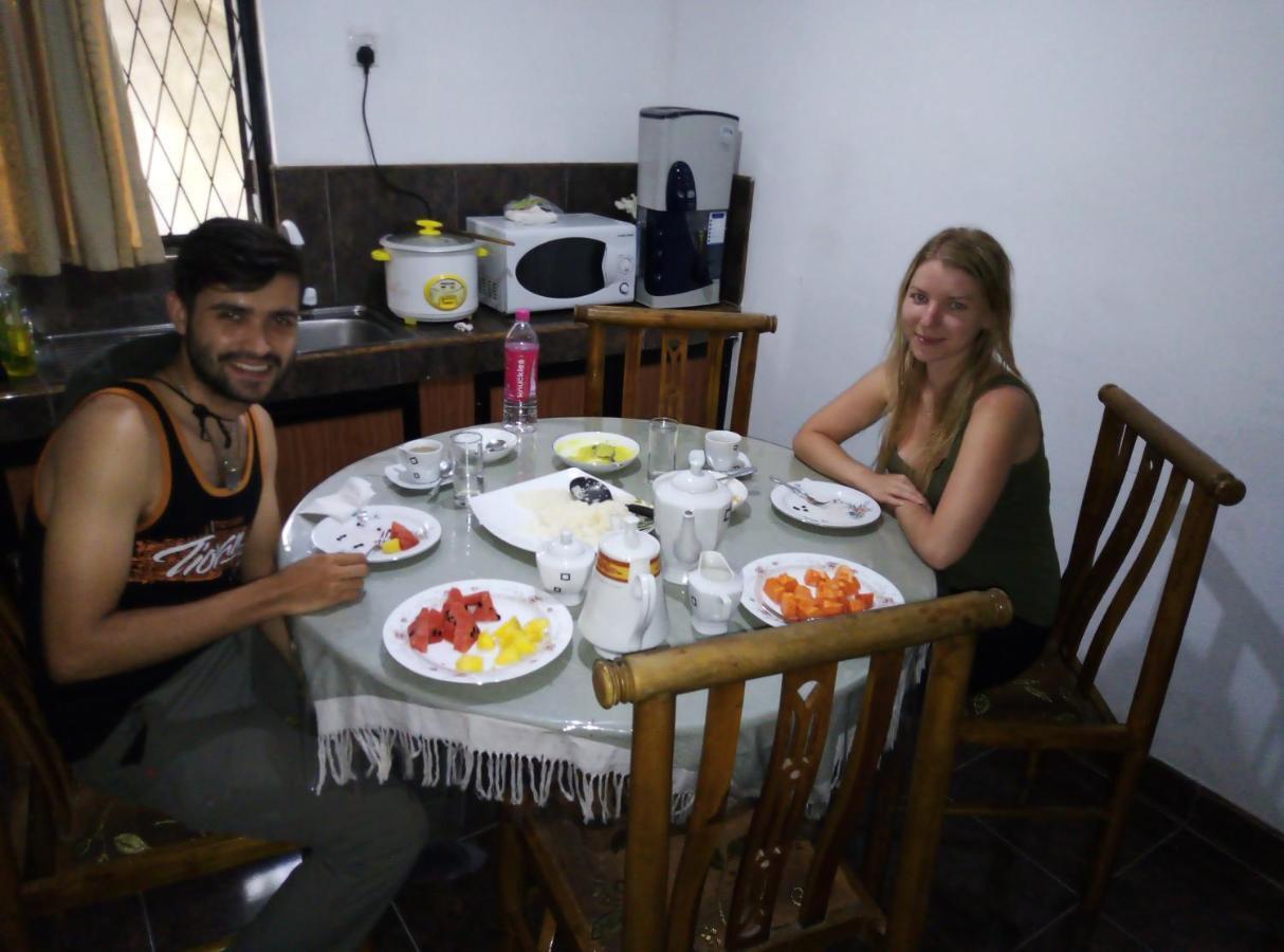 Mango Roots Apartment Gampaha Bagian luar foto